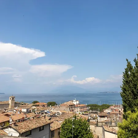 Margherita Castle Charme