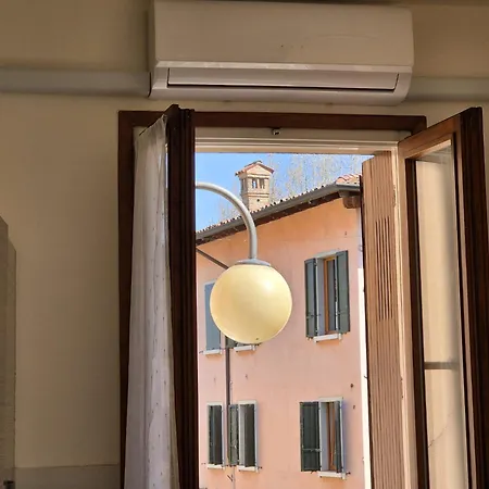 شقة Margherita Castle Charme ديسينسانو ديل غاردا