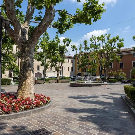 Margherita Castle Charme Desenzano del Garda