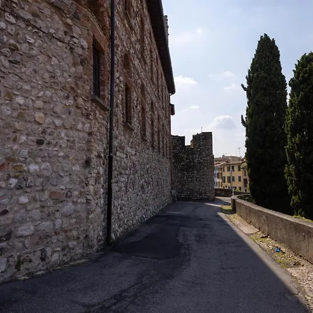 Margherita Castle Charme Centro By Al Appartement Desenzano del Garda