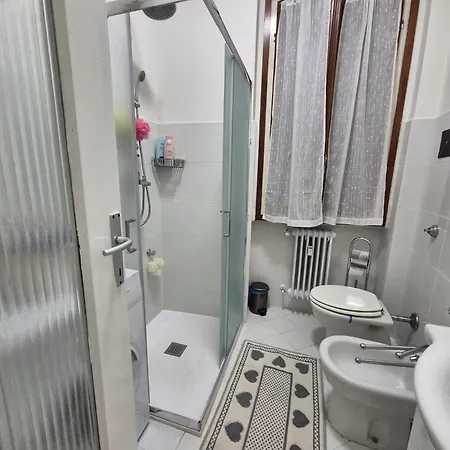 Margherita Castle Charme Centro By Al * Desenzano del Garda